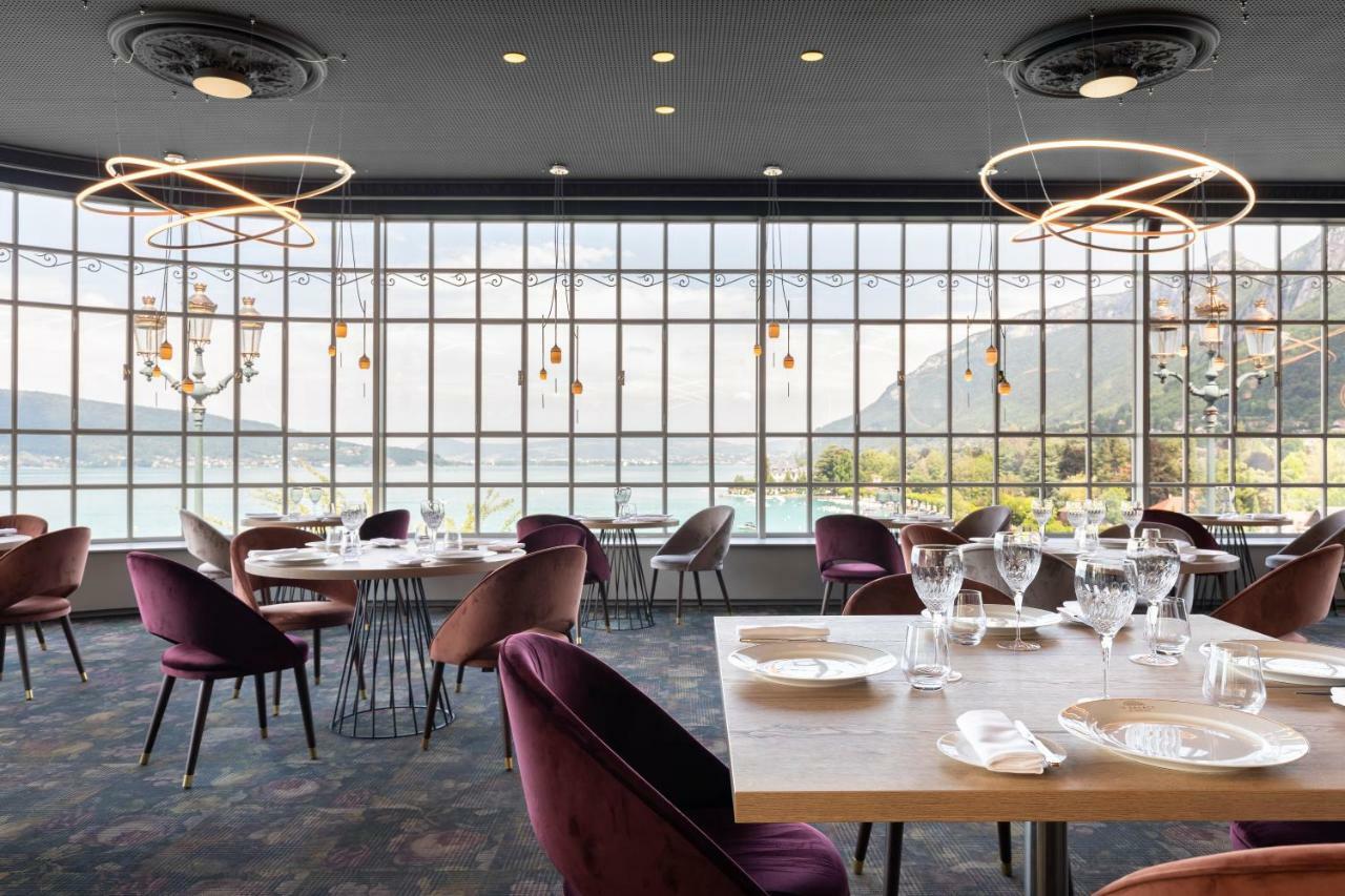 ホテル ル パラス ド モントン マントン・サン・ベルナール エクステリア 写真 Restaurant